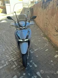 Honda SH 350 - 2022