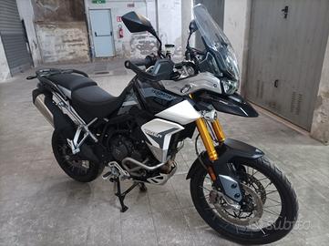Triumph tiger 900 rally pro