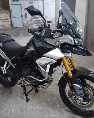 Triumph tiger 900 rally pro