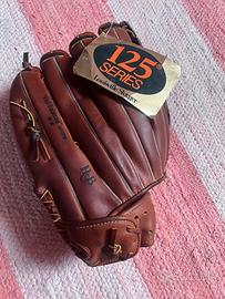 Guantone baseball