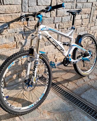 GT Force Carbon Expert 