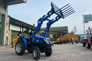 Trattore SOLIS S16 Caricatore Forca Letame Legna