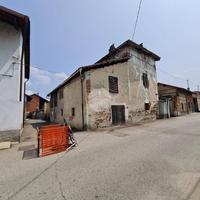 CASA INDIPENDENTE A SAN BENIGNO CANAVESE