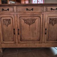 Credenza in legno antica