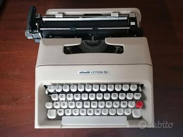 Macchina per scrivere Olivetti lettera 35