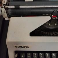 macchina da scrivere