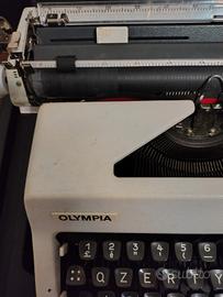 macchina da scrivere