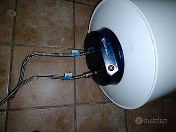 scalda bagno da 80 e da 15 litri e TV color