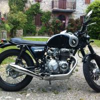 Honda CB400 Four 1976 cafe racer - change con ET3