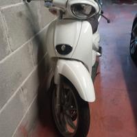 Scarabeo Piaggio 2019 sempre in garage usato poco