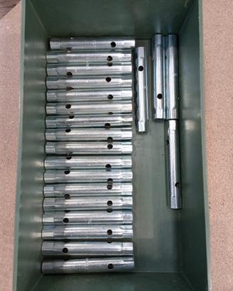 N.21 chiavi a tubo 10/11