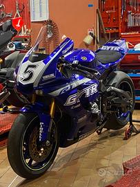 Yamaha YZF R1 - 2015