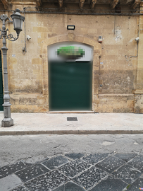 Locale commerciale in centro