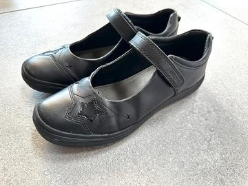 Scarpe Geox nere in vera pelle taglia 36