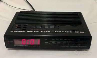 Raggio sveglia vintage Nordmende ottime condizion