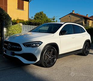 Mercedes-Benz GLA 180d AMG Premium (Garanzia 2029)