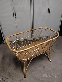 Culla in vimini vintage originale