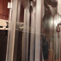 Infissi in alluminio grigio (completi di vetri)