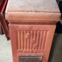 Stufa a legna in terracotta 