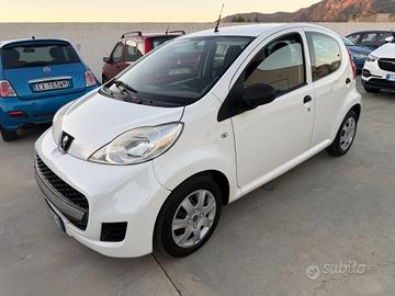 Peugeot 107 1.0 68CV 5p. Active 2012