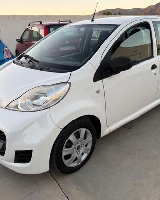 Peugeot 107 1.0 68CV 5p. Active 2012