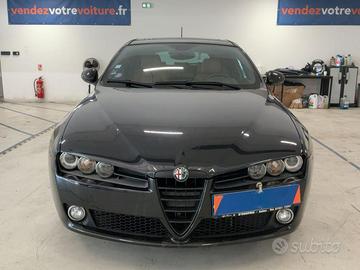 ALFA ROMEO 159 SW 1750 TBI 200CV 19-TETTO-NAVI-P