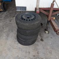 Cerchi in ferro 6jx15h2 gomme invernali 185 65 R15