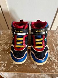Scarpe GEOX Bambino con Luci - Taglia 31
