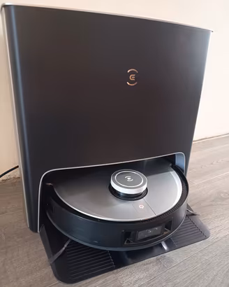 ECOVACS Deebot X1 Turbo + Accessori