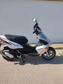 Benelli K2 100 - 2004