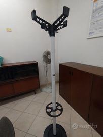 attaccapanni da terra 