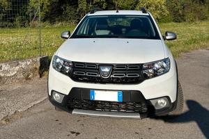 Sandero Stepway 2019 Benzina 