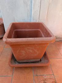 vaso quadrato in plastica 30 cm con sottovaso 