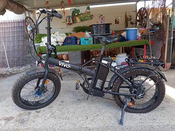 Bici Elettrica Fat Bike VIVO