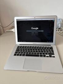 Macbook air (2017) 13”