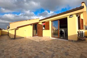 Olmedo appartamento con ampia terrazza