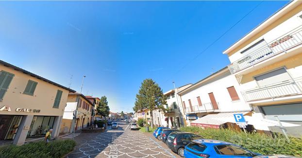 Open-space a Castano Primo-460 euro