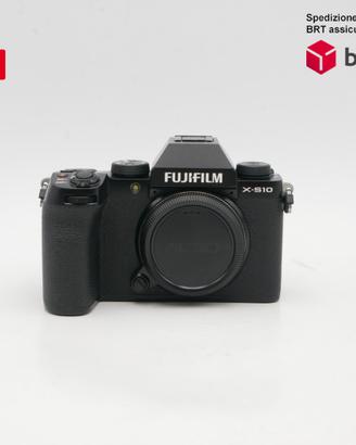 Fuji X-S10