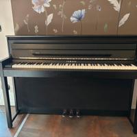 Pianoforte Yamaha CLP-585