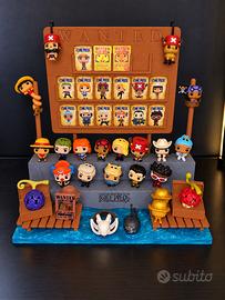 Espositore one piece kinder joy