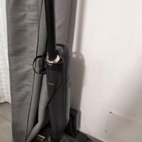 Aspirapolvere lavaeasciuga