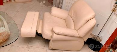 Poltrona in Vera Pelle Ribaltabile della Calia