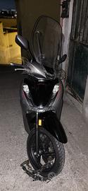 Scooter , honda sh 350 sport