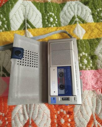mini cassette recorder Aiwa 