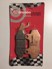 Pastiglie freno Brembo sigillate 07076XS x Scooter