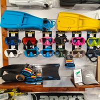 Pinne Erogatori Maschere Gav Mute Nuovi