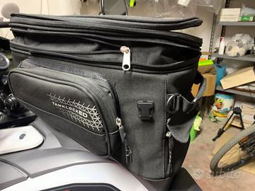 Borsa Serbatoio Givi UT810 TanklockED (25L)