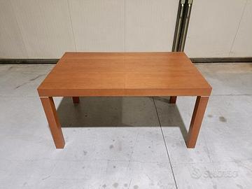 Tavolo allungabile in ciliegio