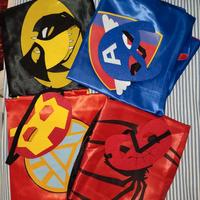 Costumi carnevaleSupereroi mantelli e maschere x 4
