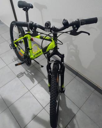 Mountain Bike B'Twin Rockrider 500 (24 pollici)